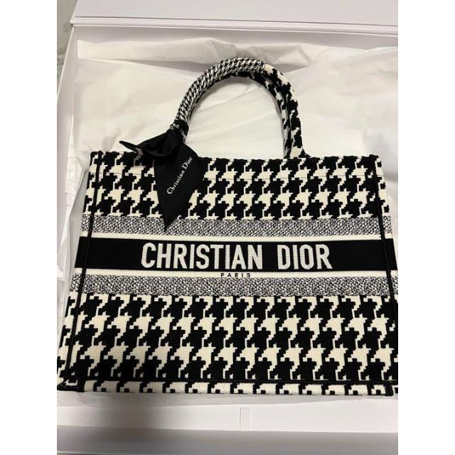正規通販】 Christian Dior - DIOR BOOK TOTEバッグ、ミッツァスカーフ 