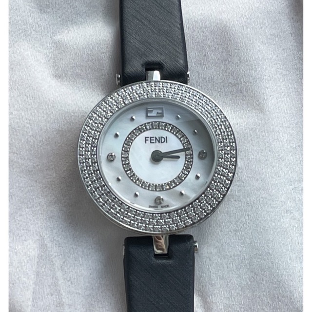 FENDI - FENDI  腕時計　レディース　新品未使用　ダイヤモンド