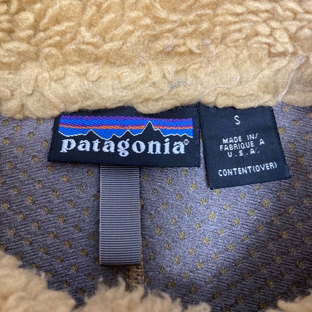 patagonia(パタゴニア)のクラシックレトロカーディガン　テキーラゴールド　レトロX メンズのジャケット/アウター(ブルゾン)の商品写真