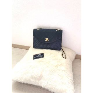 シャネル(CHANEL)のCHANEL シャネル ターンロックマトラッセ　チェーンショルダーバッグ(ショルダーバッグ)