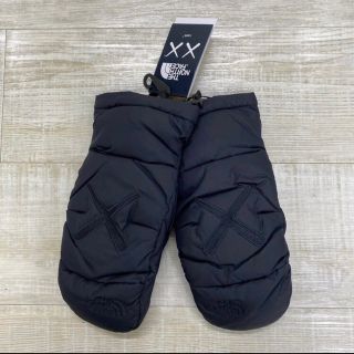 THE NORTH FACE - 2022 新品 ノースフェイス カウズ ヌプシ ミット