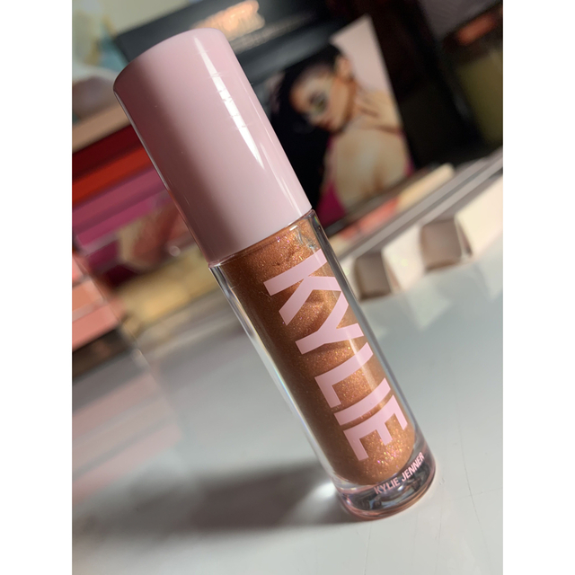 Kylie Cosmetics(カイリーコスメティックス)のKylie Cosmetics ハイグロス high gloss コスメ/美容のベースメイク/化粧品(リップグロス)の商品写真