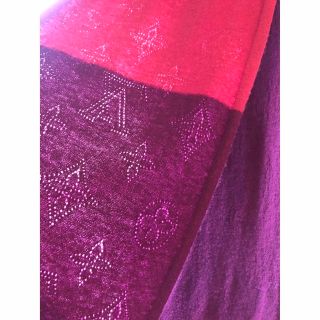 LOUIS VUITTON(マフラー/ショール ・ パープル/紫色系)の LOUIS VUITTON(マフラー/ショール ・ パープル/紫色系)の