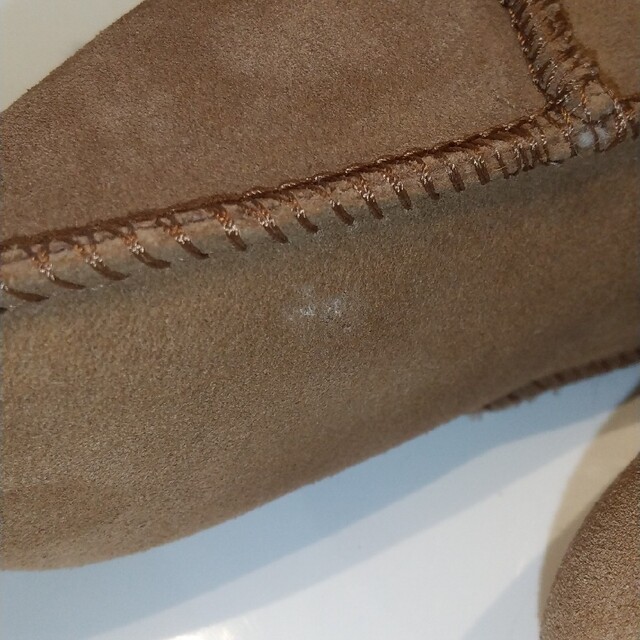 UGG(アグ)のUGG♥️ムートンブーツ キッズ/ベビー/マタニティのベビー靴/シューズ(~14cm)(ブーツ)の商品写真