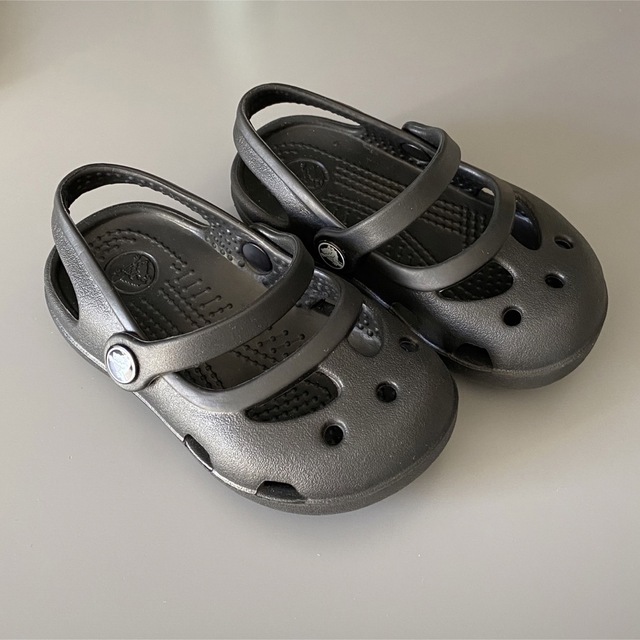 crocs(クロックス)のクロックス　ベビー、キッズ用 キッズ/ベビー/マタニティのベビー靴/シューズ(~14cm)(サンダル)の商品写真