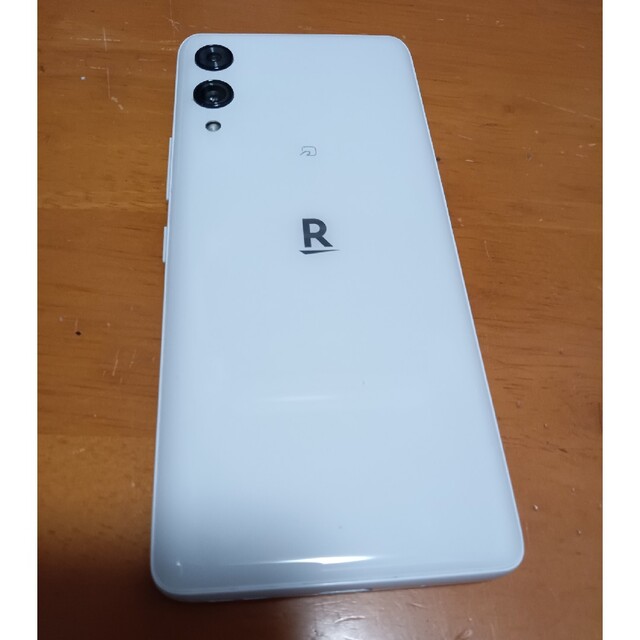 楽天モバイル SIMフリー Rakuten Hand 5G ホワイト スマホ/家電/カメラのスマートフォン/携帯電話(スマートフォン本体)の商品写真