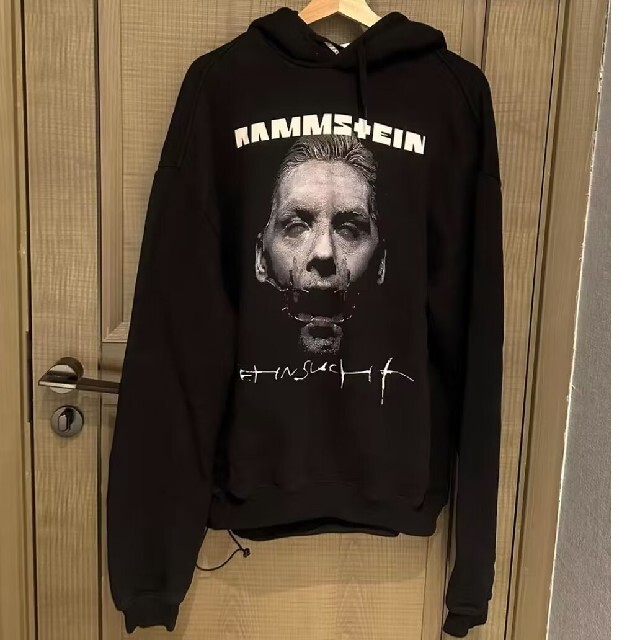 新作ウエア vetements 18aw ラムシュタイン パーカー - printwise.ie