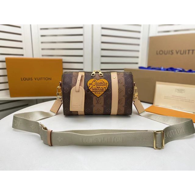 即納&大特価】 【新品未使用】Louis - VUITTON LOUIS Vuitton シティ