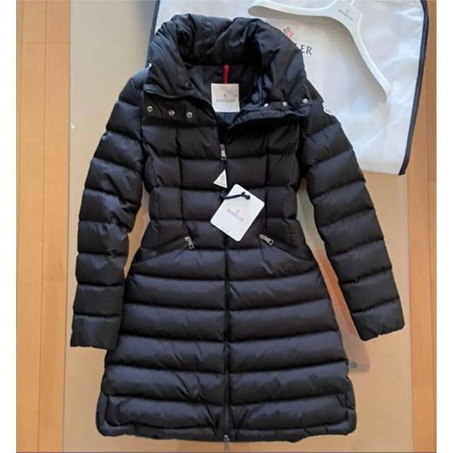 高品質の人気 MONCLER 黒 フラメッテ サイズ3 新品タグ付き MONCLER