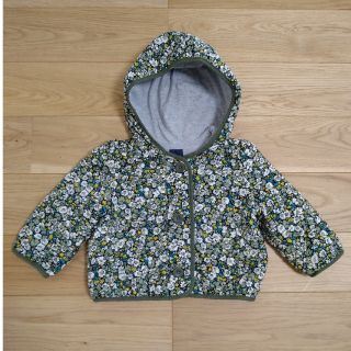 ベビーギャップ(babyGAP)の★美品★ベビーギャップ　アウター　小花柄✿(ジャケット/コート)