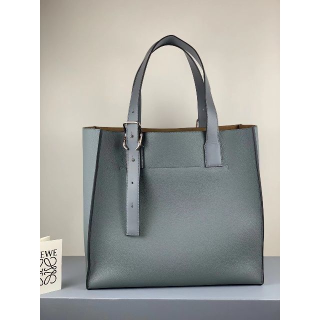 LOEWE ロエベ バックルトートバッグ メンズ アナグラム | www.jarussi