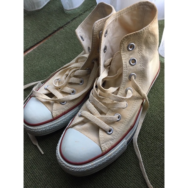 CONVERSE(コンバース)のコンバース　白　ハイカット　24.5cm キッズ/ベビー/マタニティのキッズ靴/シューズ(15cm~)(スニーカー)の商品写真