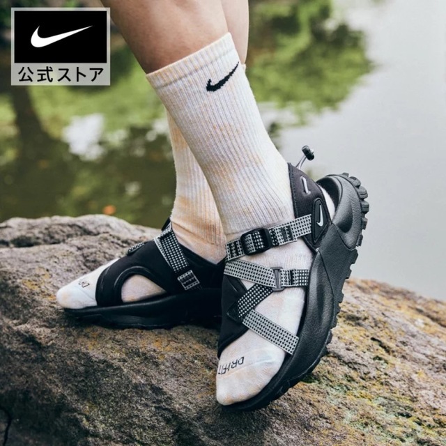 NIKE(ナイキ)の新品　ナイキ ウィメンズ オニオンタ サンダル レディースの靴/シューズ(サンダル)の商品写真