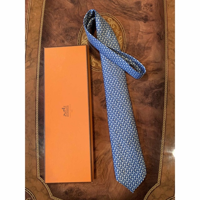 再値下げ！エルメス　HERMES ネクタイ　希少　シルク　新品