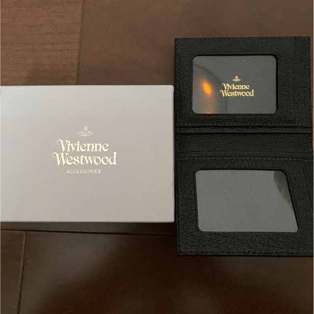 Vivienne Westwood(ヴィヴィアンウエストウッド)の【早い者勝ち】Vivienne Westwood パスケース カードケース レディースのファッション小物(パスケース/IDカードホルダー)の商品写真