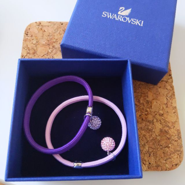 SWAROVSKI - スワロフスキー ヘアゴム 2個入りの通販 by SWAROVSKI - スワロフスキー ヘアゴム 2個入りの通販 by