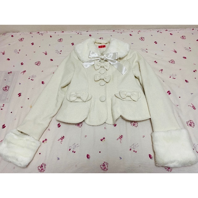 BABY,THE STARS SHINE BRIGHT - BABY, THE STARS SHINE BRIGHT コートの通販 by ごまもこ's shop|ベイビーザスターズシャインブライトならラクマ BABY,THE STARS SHINE BRIGHT - BABY, THE STARS SHINE BRIGHT コートの通販 by ごまもこ's shop|ベイビーザスターズシャインブライトならラクマ
