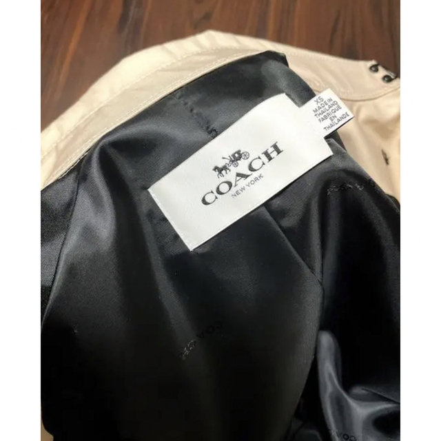 COACH(コーチ)の美品　コーチ　トレンチコート ピンクベージュ　XS レディース レディースのジャケット/アウター(トレンチコート)の商品写真