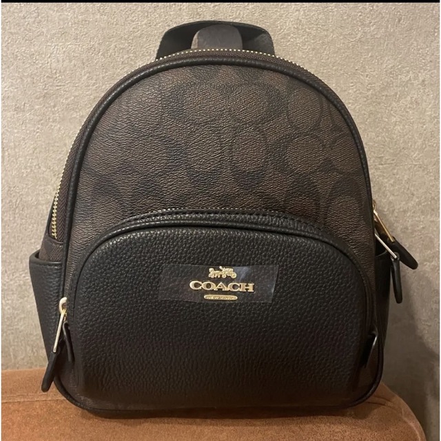 新品 COACH ミニ バックパック シグネチャーC8604ショルダーバッグ