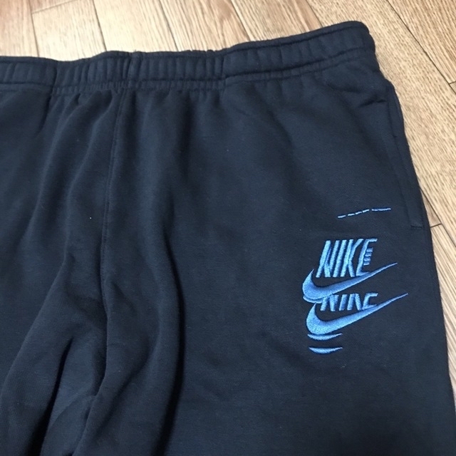 NIKE(ナイキ)の2XL ナイキ セットアップ 黒 裏起毛 希少 大きいサイズ メンズのトップス(ジャージ)の商品写真