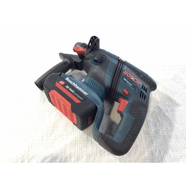 ☆品☆ BOSCH ボッシュ 36V ハンマードリル GBH36V-LIY バッテリー2個(36V)付き 充電器付き 電動工具 77661