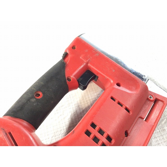 ☆中古品☆MAX マックス 14.4V 充電式タッカ TG-Z3 バッテリー1 ☆中古品☆MAX マックス 14.4V 充電式タッカ TG-Z3 バッテリー1