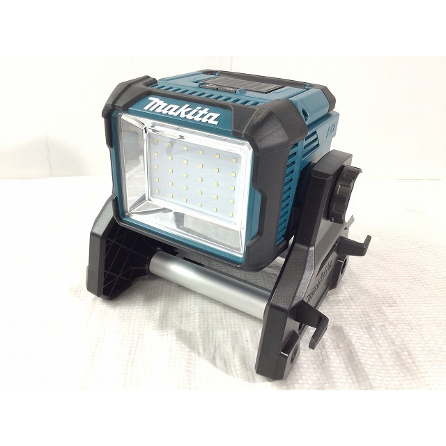 ☆美品☆makita マキタ 14.4V/18V 充電式スタンドライト ML811 本体＋ACアダプタ付 現場ライト 作業ライト 投光器 67026