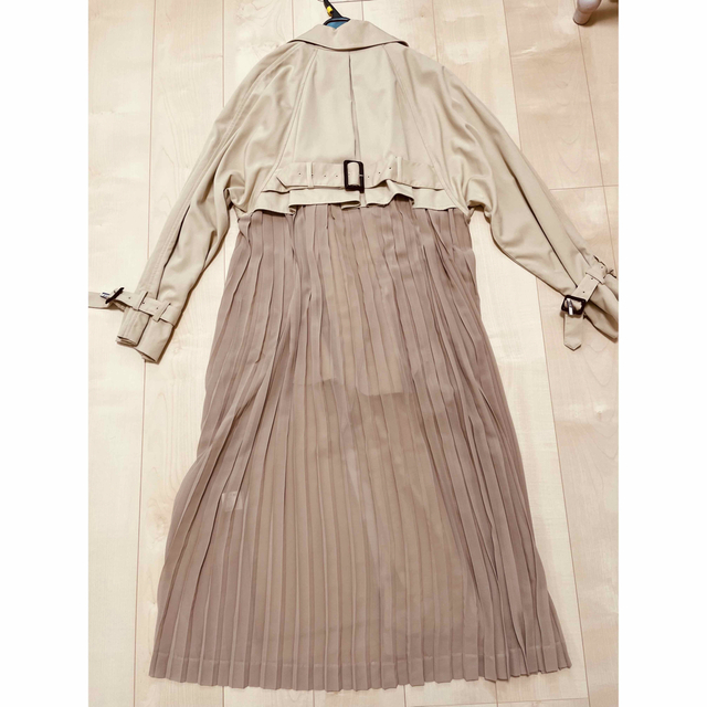 【入手困難】SEE THROUGH BACK PLEATS TRENCH