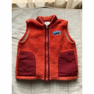 パタゴニア(patagonia)のPatagonia BABY24Mサイズ ベスト(ジャケット/コート)