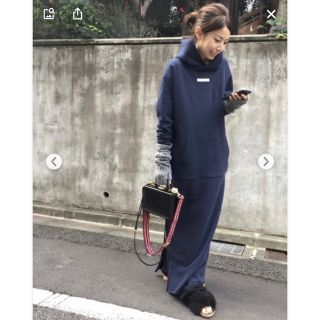 アパルトモンドゥーズィエムクラス(L'Appartement DEUXIEME CLASSE)の Knit Glove ネイビー(手袋)