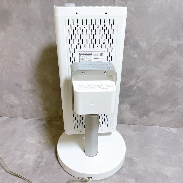 DAIKIN - 【美品】動作確認 ダイキン 遠赤外線ヒーター セラムヒート