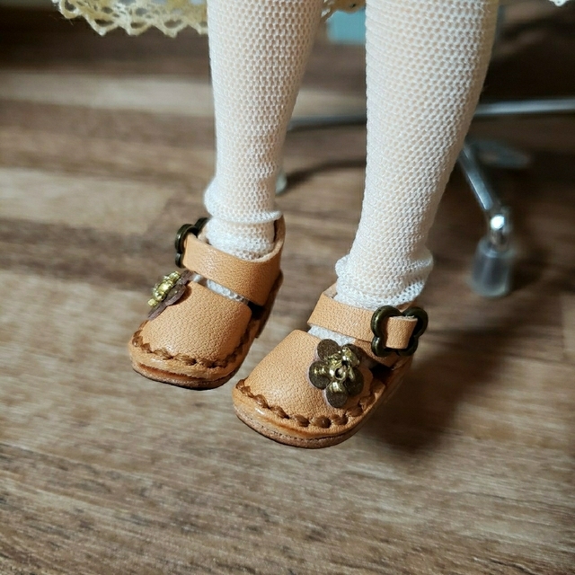 ミニチュア テディベアのサンダル レザー ハンドメイド | demeko.lv ミニチュア テディベアのサンダル レザー ハンドメイド | demeko.lv