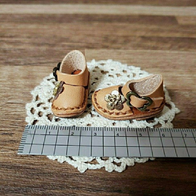 ミニチュア テディベアのサンダル レザー ハンドメイド | demeko.lv ミニチュア テディベアのサンダル レザー ハンドメイド | demeko.lv