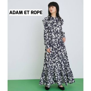 アダムエロぺ(Adam et Rope')の【美品】ADAM ET ROPE 2022SS ブラッシュプリントフレア(ロングワンピース/マキシワンピース)