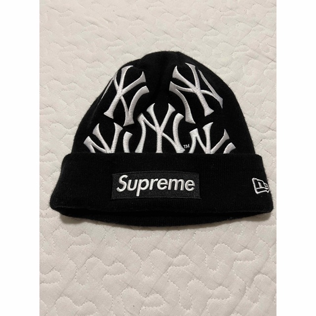 supreme New York Yankees BOX LOGO ニット帽