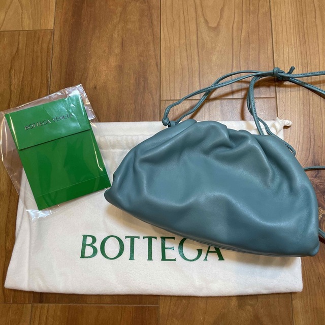 一部予約販売】 Bottega Veneta ボッテガヴェネタ ミニザポーチ