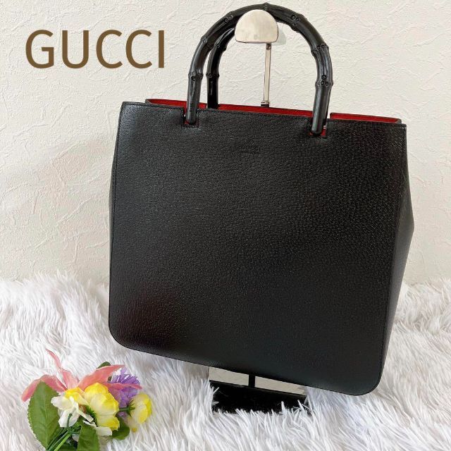 Gucci(グッチ)の極美品！☆GUCCI☆バンブートートレザーバッグ黒×赤 レディースのバッグ(ハンドバッグ)の商品写真