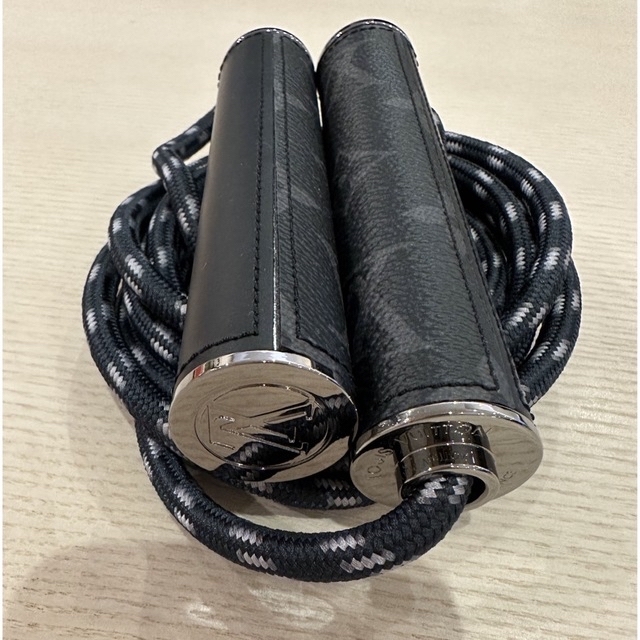 LOUIS VUITTON - 新品未使用 LOUISVUITTON ルイヴィトン 縄跳び LOUIS VUITTON - 新品未使用 LOUISVUITTON ルイヴィトン 縄跳び