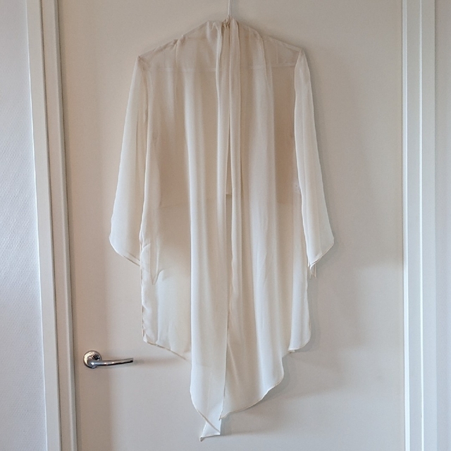 ショール　ケープ　シフォン　アイボリー　フォーマル レディースのフォーマル/ドレス(ミディアムドレス)の商品写真