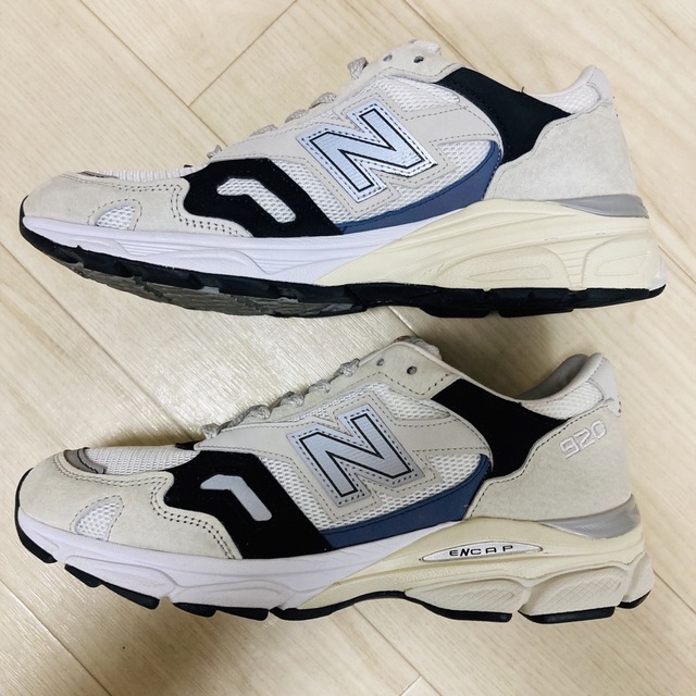 New Balance(ニューバランス)のニューバランス M920GWK 25.5cm UK製 メンズの靴/シューズ(スニーカー)の商品写真