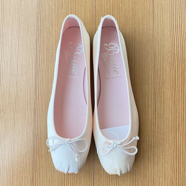 repetto(レペット)のBisue Ballerinas SQUERE レディースの靴/シューズ(バレエシューズ)の商品写真