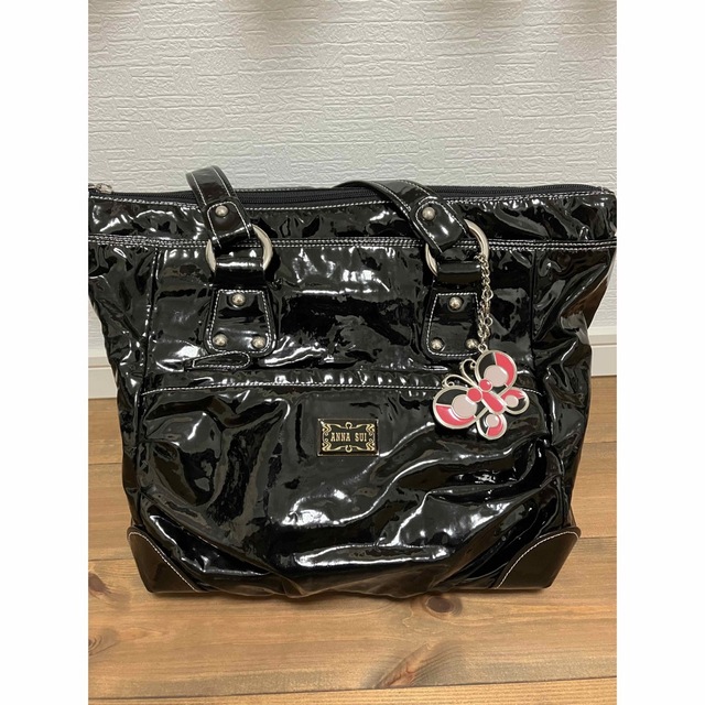 ANNA SUI(アナスイ)のアナスイ エナメル トートバッグ レディースのバッグ(トートバッグ)の商品写真