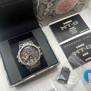 新品　G-SHOCK  MTG-B1000WLP-1AJR 限定品