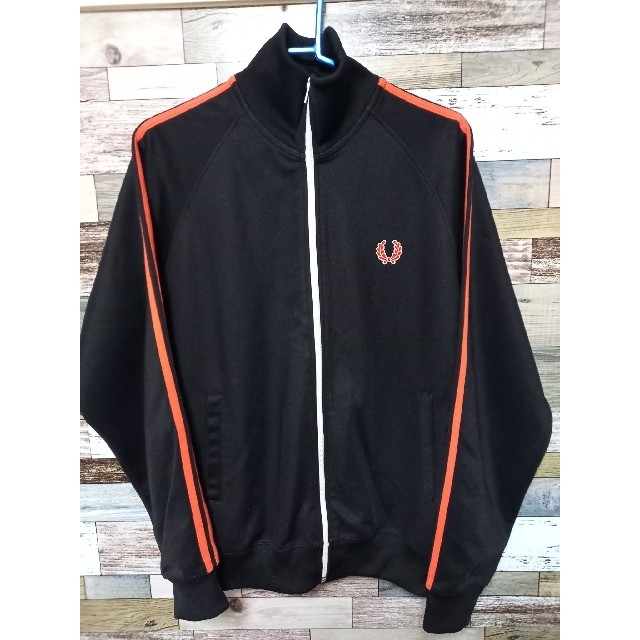 FRED PERRY　フレッドペリー　ジャージ　トラックジャケット　ポルトガル産