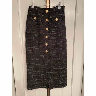 ザラ(ZARA)の新品　ZARA 金ボタンツイードロングスカート(ロングスカート)