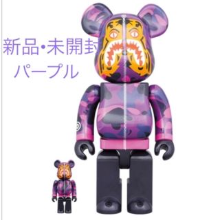 ベアブリック(BE@RBRICK)のBE@RBRICK BAPE CAMO TIGER  パープル(その他)