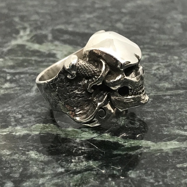 CRAZY PIG(クレイジーピッグ)のPIRATE Skull Ring CRAZY PIG メンズのアクセサリー(リング(指輪))の商品写真