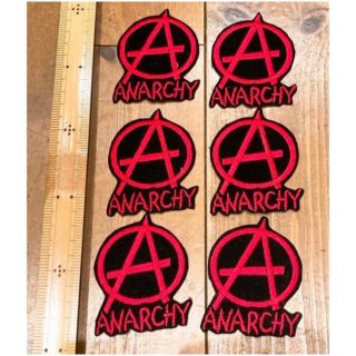 新品　アイロン接着　ベロア素材　刺繍ワッペン　anarchy  アナーキー 6枚(各種パーツ)