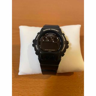 ジーショック(G-SHOCK)のCASIO g-shockmini GMN-691 10気圧防水(腕時計(デジタル))