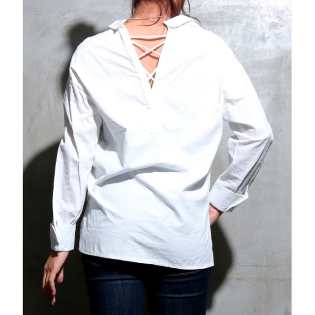 ANAP Latina(アナップラティーナ)の新品　シャツ レディースのトップス(シャツ/ブラウス(長袖/七分))の商品写真